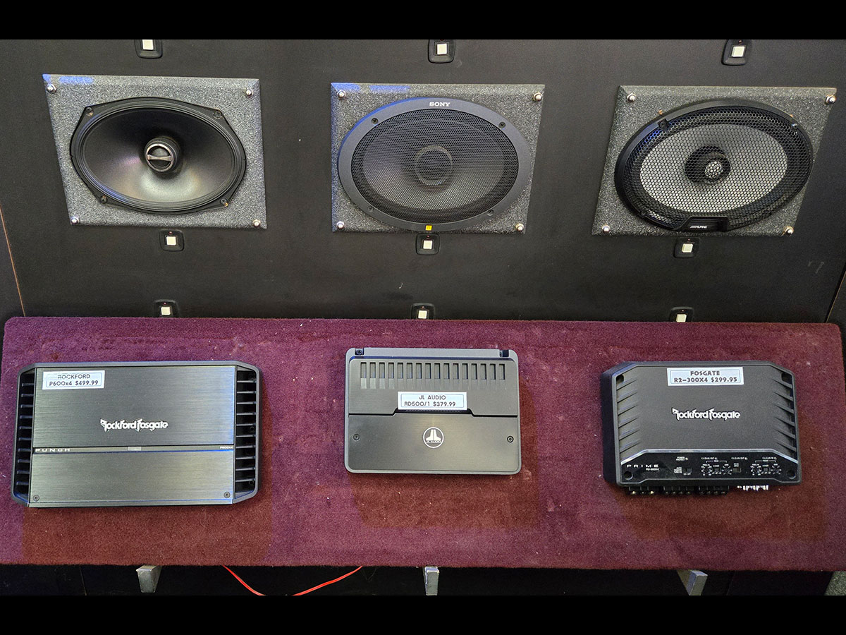 Car speakers with JL Audio and Rockford Fosgate amplifiers on display at Sounds Good To Me in Tempe. AZ Car speakers with JL Audio and Rockford Fosgate amplifiers on display at Sounds Good To Me in Tempe. AZ